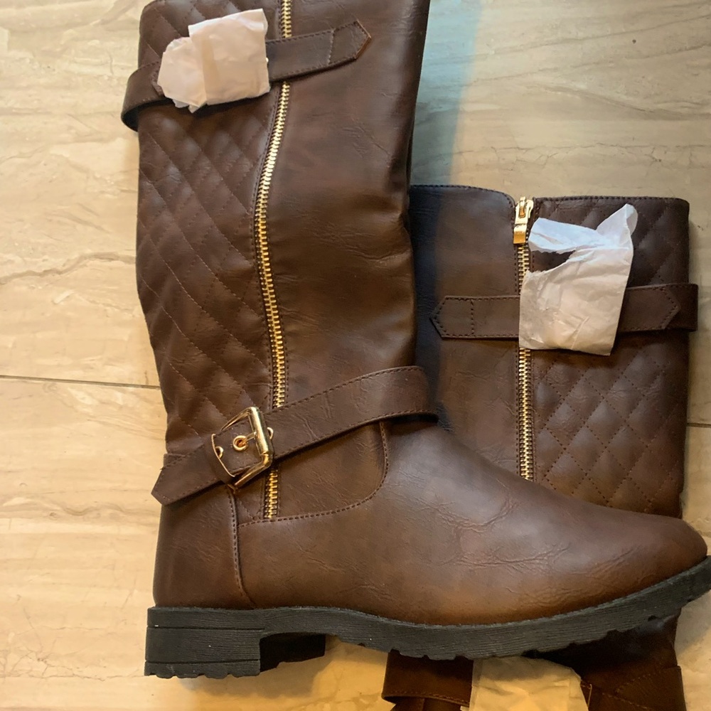Brand New_Karyn’s Woman’s boots - brown 8.5 W